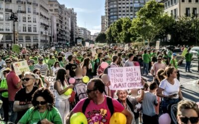 Alícia en el País de les Mentides